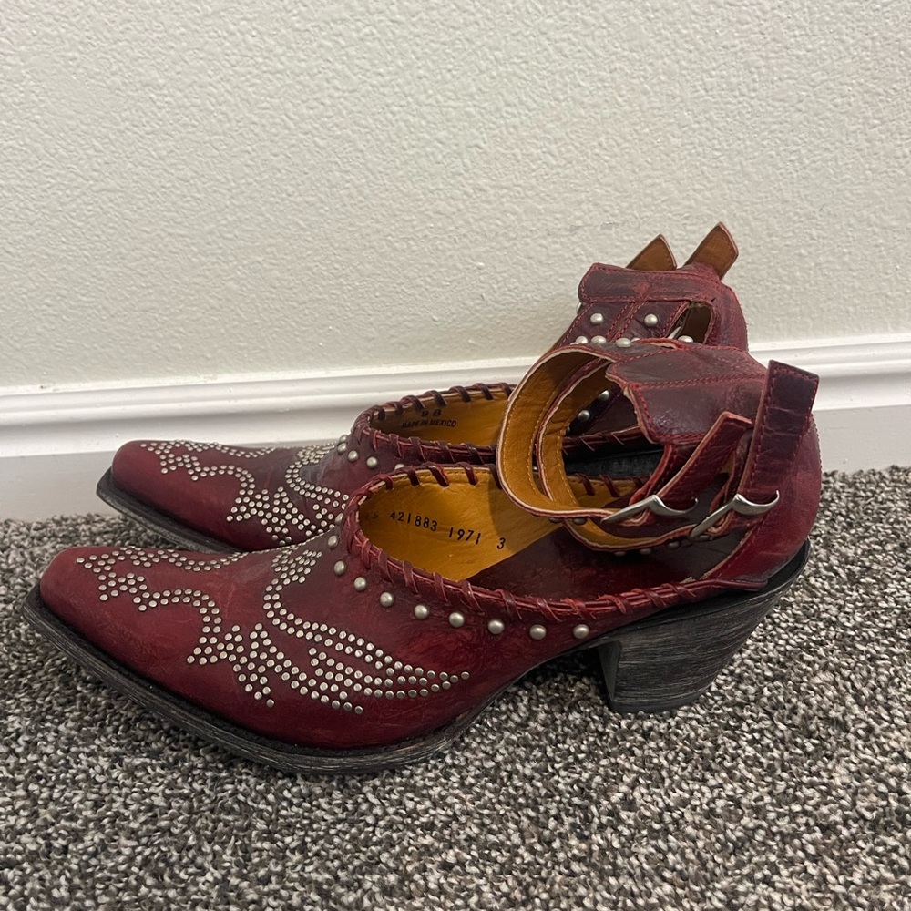 Old Gringo Burgundy Studded Leather Heeled Boots - Picture 2 of 12